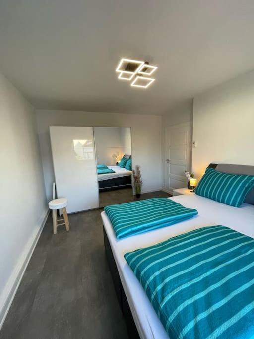komfortable Ferienwohnung in Halle-Kröllwitz Halle  Exterior foto